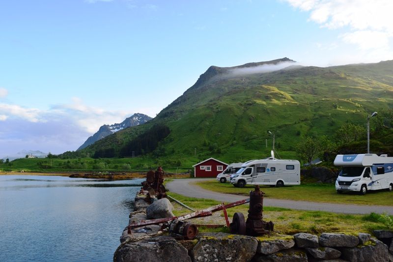 Brustranda Fjordcamping kampeerplaats aan het water