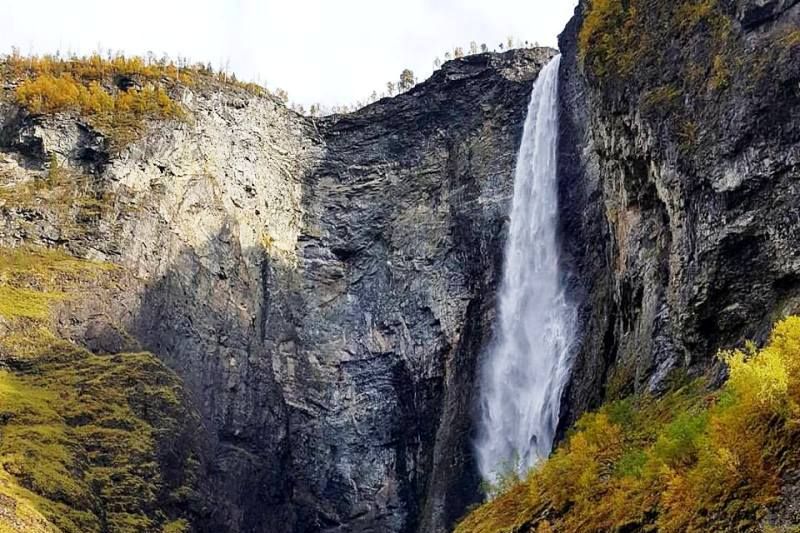 Kjornes Camping Sogndal wandelen en watervallen