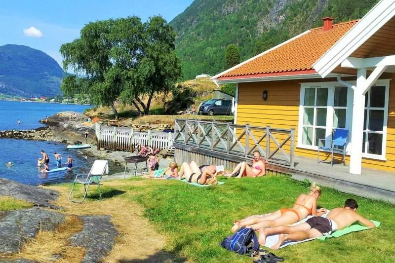 Kjornes Camping Sogndal zwemmen en zonnen