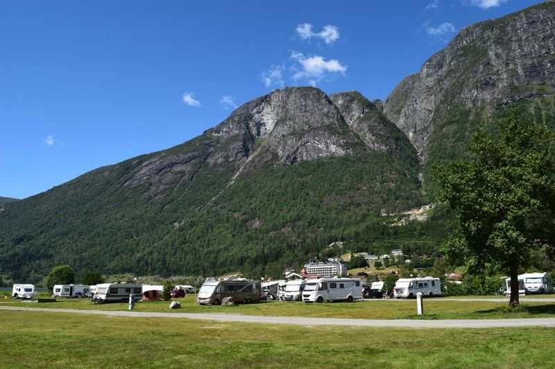 Lo-Vik Camping Kampeerplaatsen