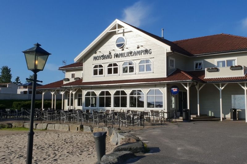 Moysand Familiecamping Grimstad restaurant en terras